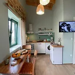 別荘 Maria's Peaceful Nest ハニア