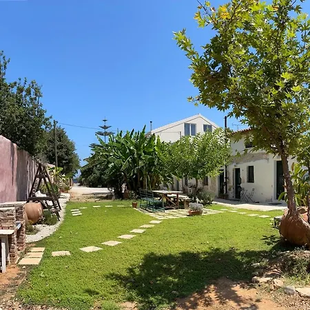 Maria's Peaceful Nest Holiday home *