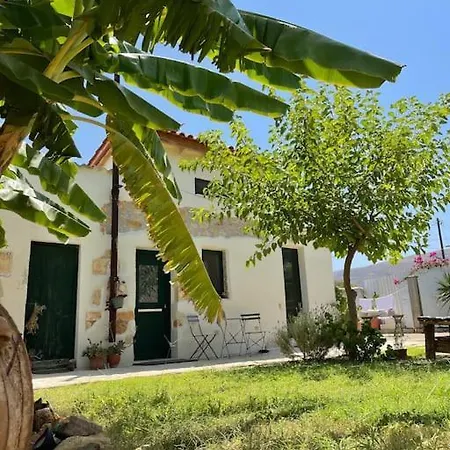 Maria's Peaceful Nest Holiday home