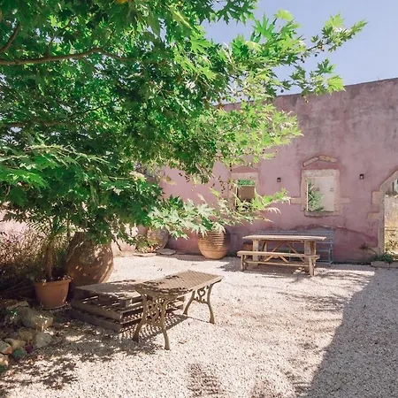Будинок відпочинку Maria's Peaceful Nest Ханья (Крит)