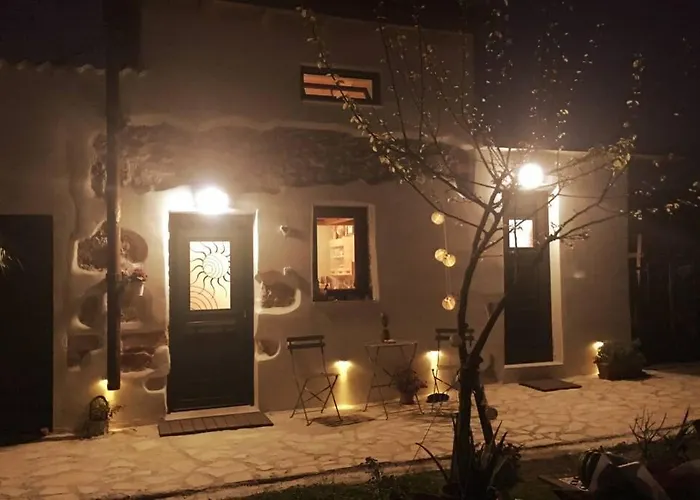 別荘 Maria's Peaceful Nest ハニア