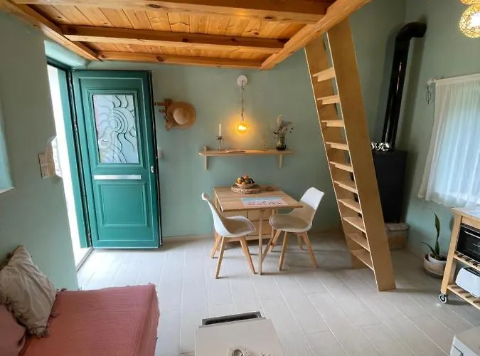 Maria's Peaceful Nest * ハニア