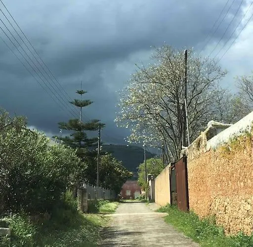 Maria's Peaceful Nest * ハニア