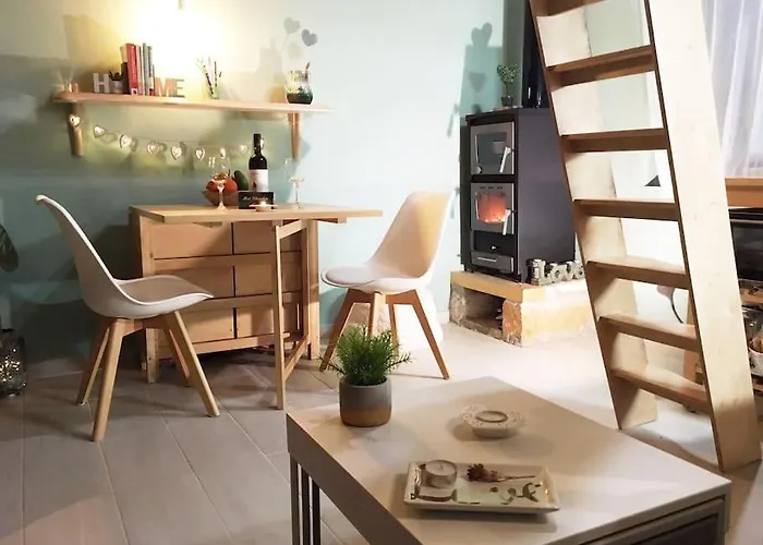 Maria's Peaceful Nest * ハニア